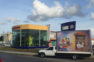 Vallas móviles Cancún